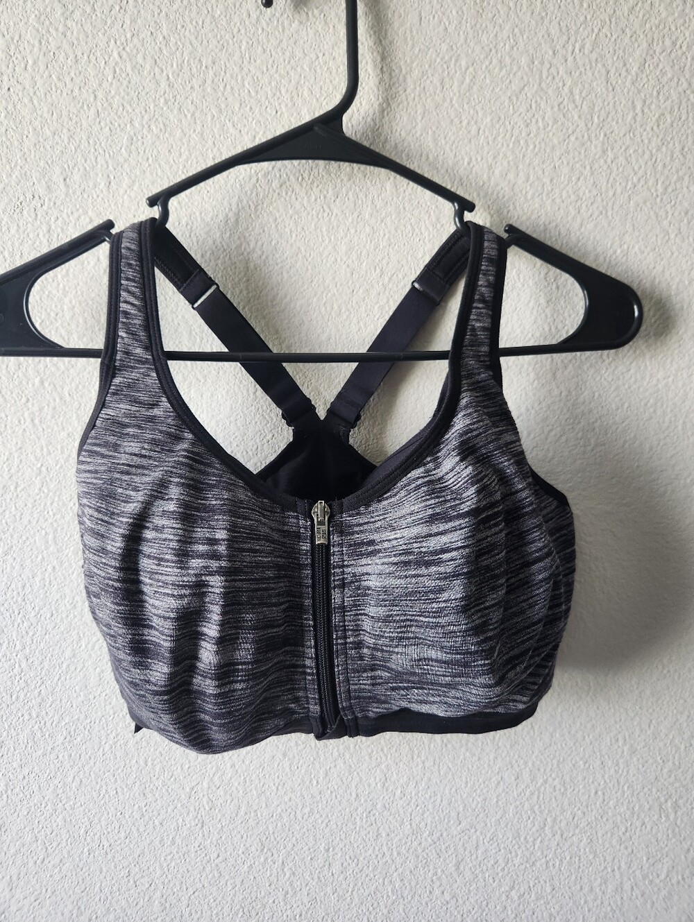 Victoria Secret Sport Knockout Sports Bra Front Close 36DDD/G80 Zipper And Latch